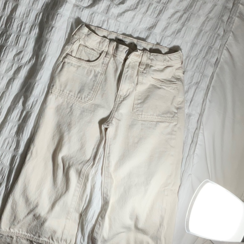 📣 GIRLS BAGGY CREAM-WASHED JEANS!📣